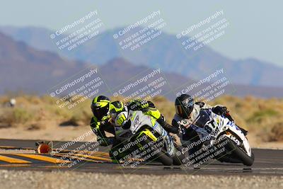 media/Oct-29-2022-CVMA (Sat) [[14c0aa3b66]]/Race 8 Supersport Middleweight/Folder 1/